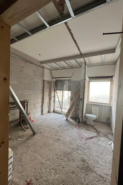 Demolizione interna appartamento - Civitavecchia